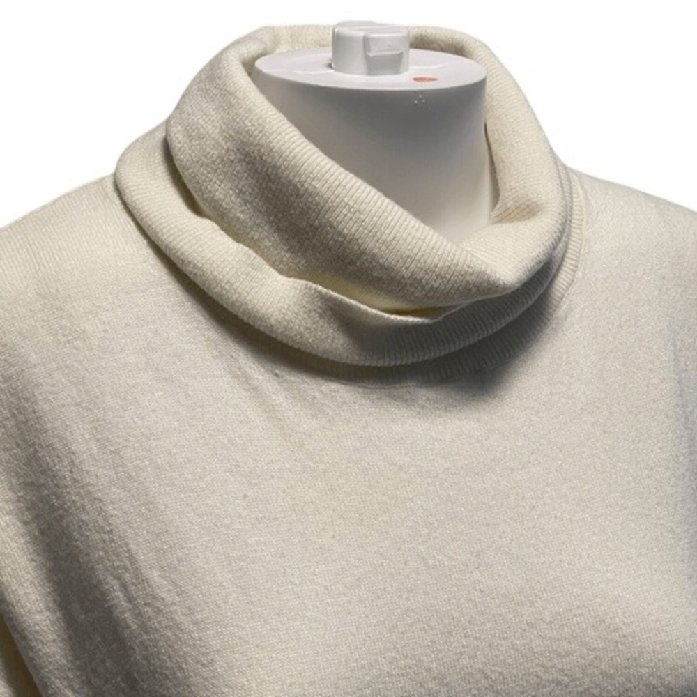 Chelsea28 Cream Pima Cotton Cashmere Turtleneck‎ Sweater Size Large - Picture 2 of 7
